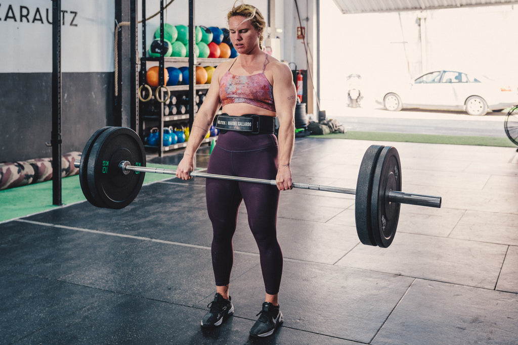 GManera_LiftingBelt_Black_MaribelGallardo_007.jpg