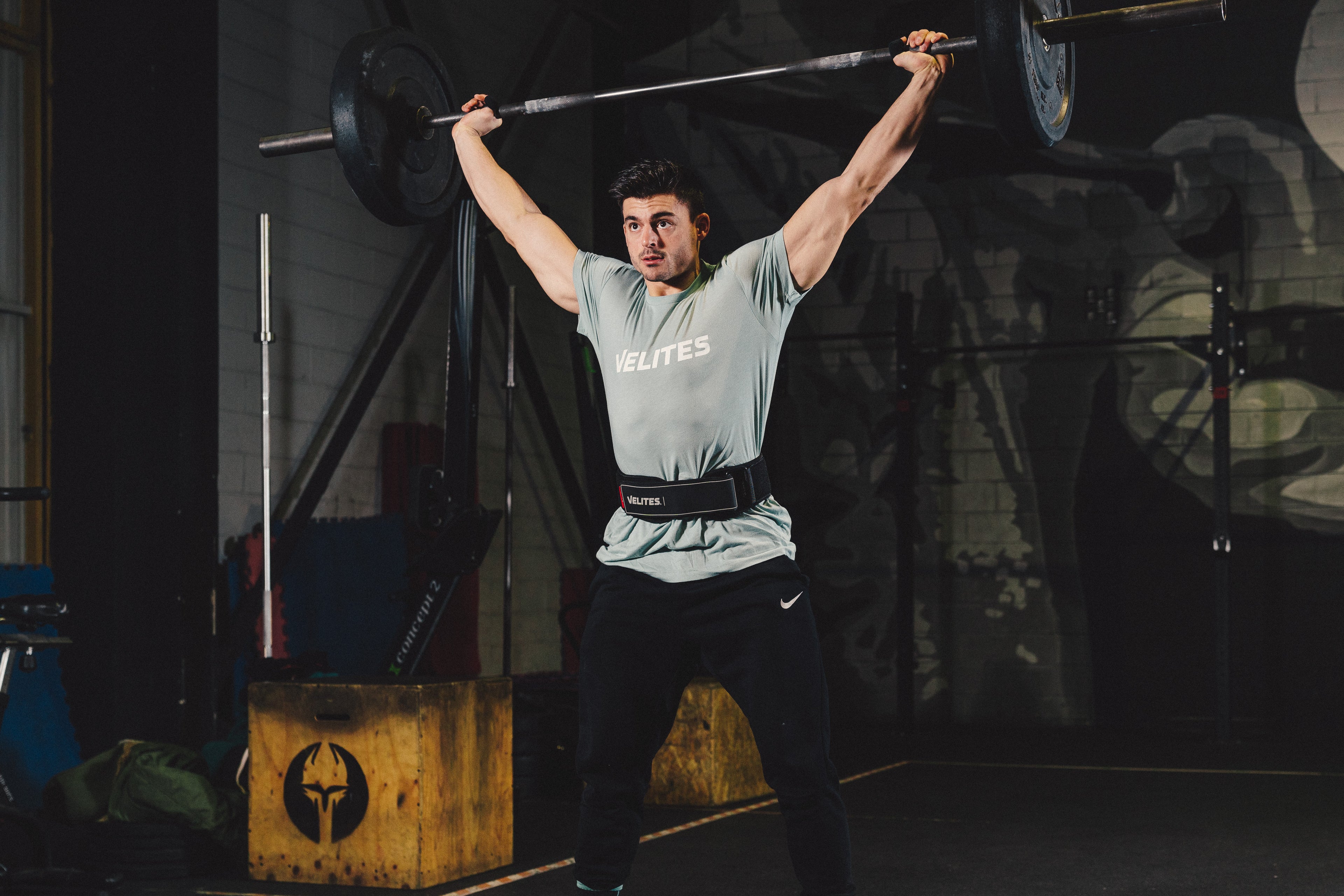 LiftingBelt_Black_DaniCamacho_02.jpg