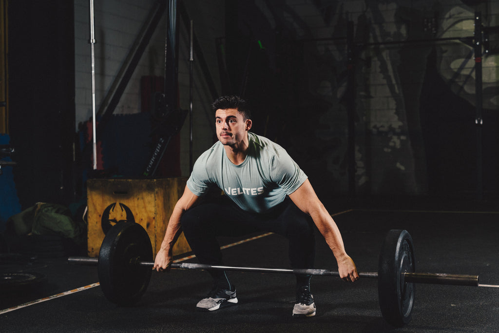 LiftingBelt_Black_DaniCamacho_04.jpg