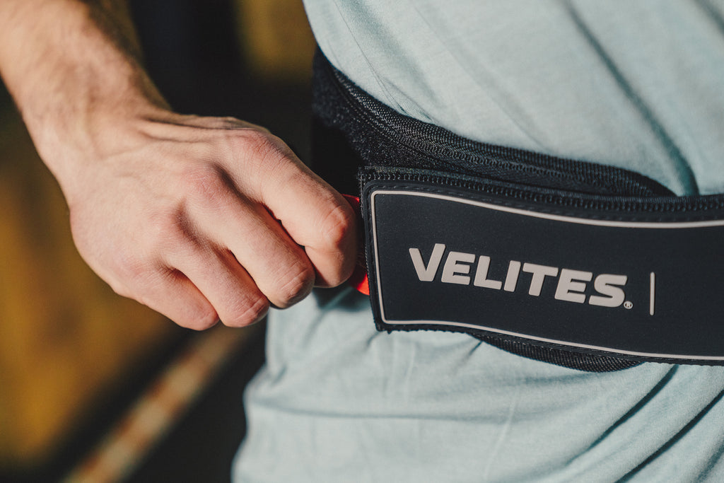 LiftingBelt_Black_pull_01.jpg