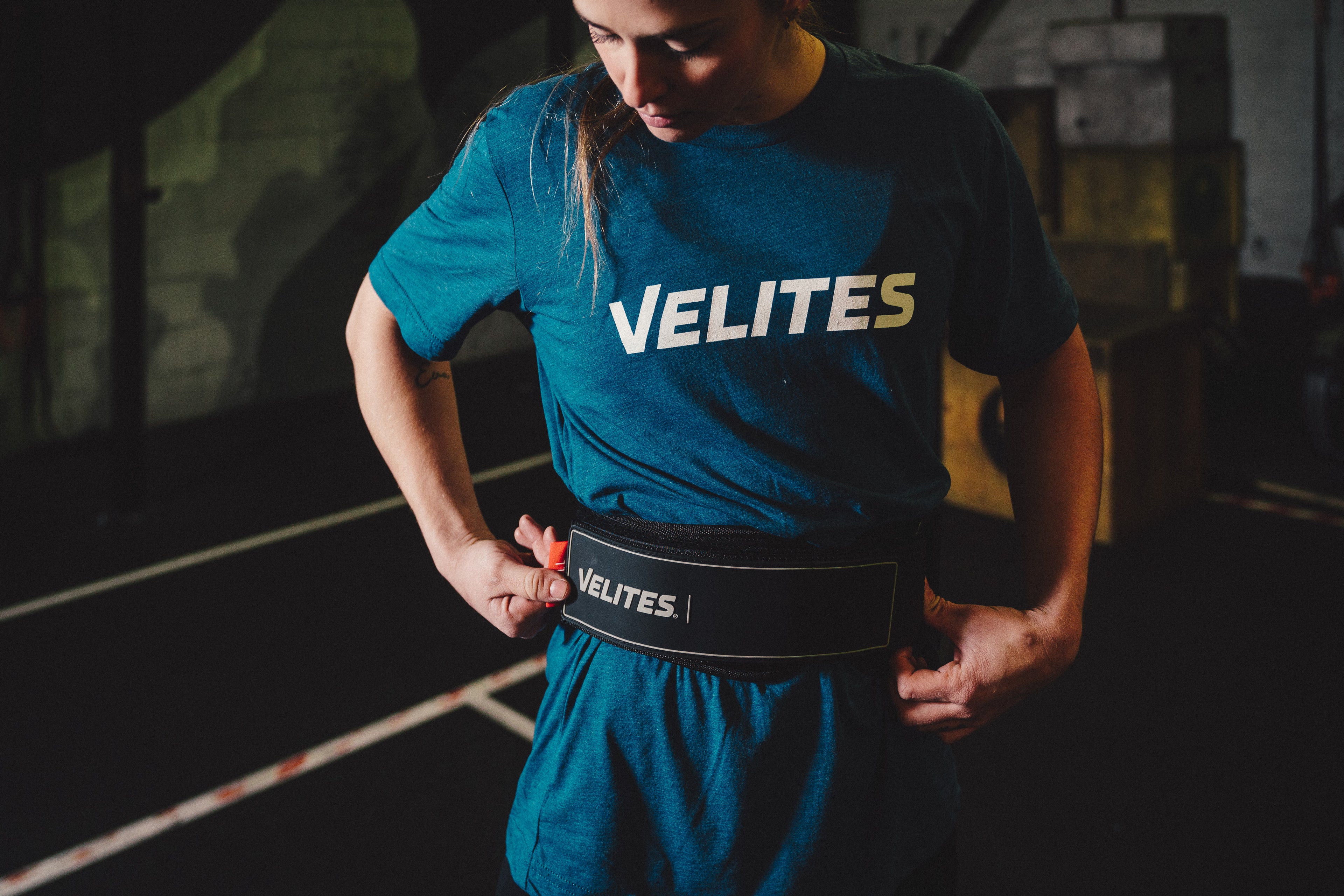 LiftingBelt_Black_pull_IoneTainta_01.jpg