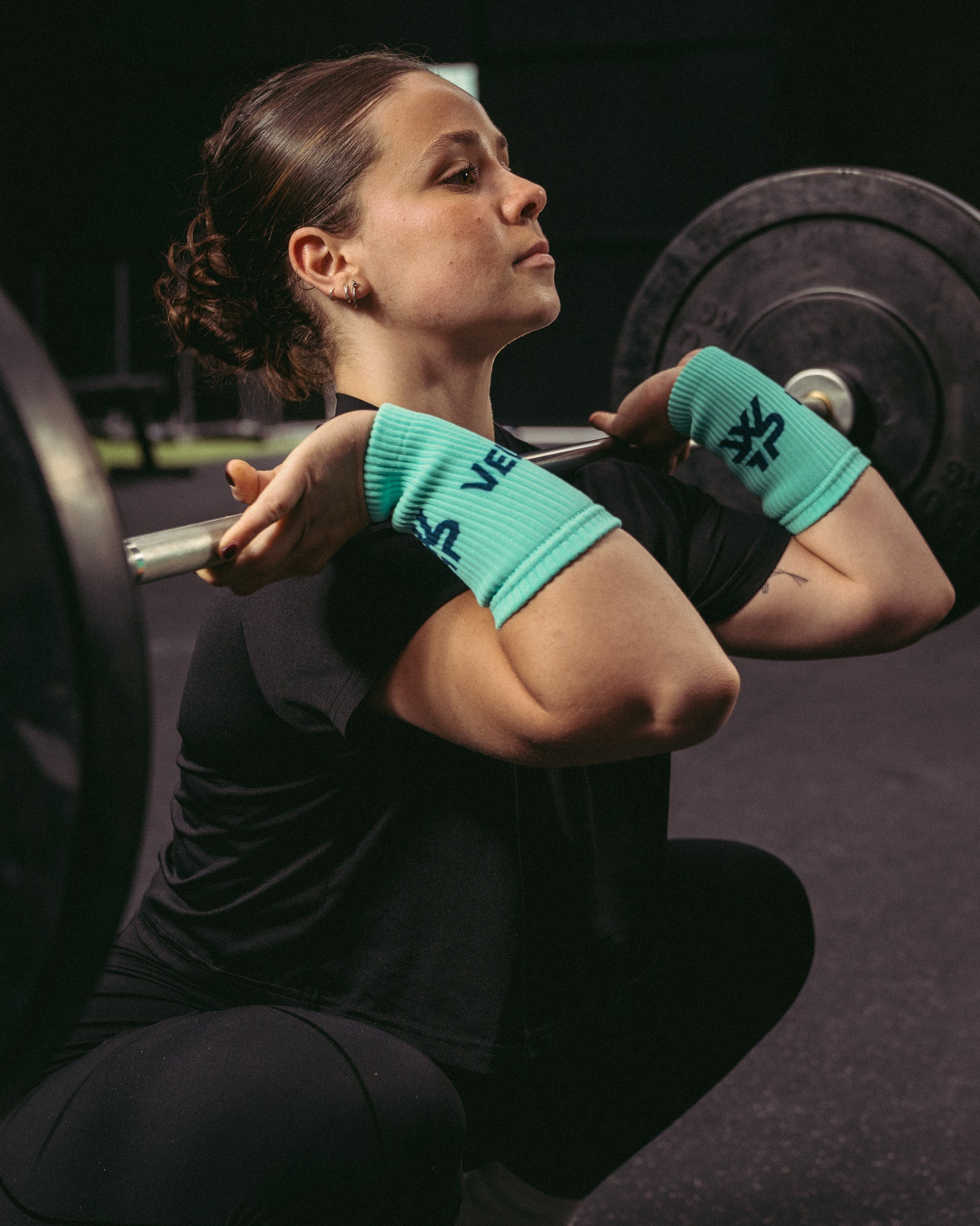 Velites_WFP_Wristbands_4x5_004.jpg