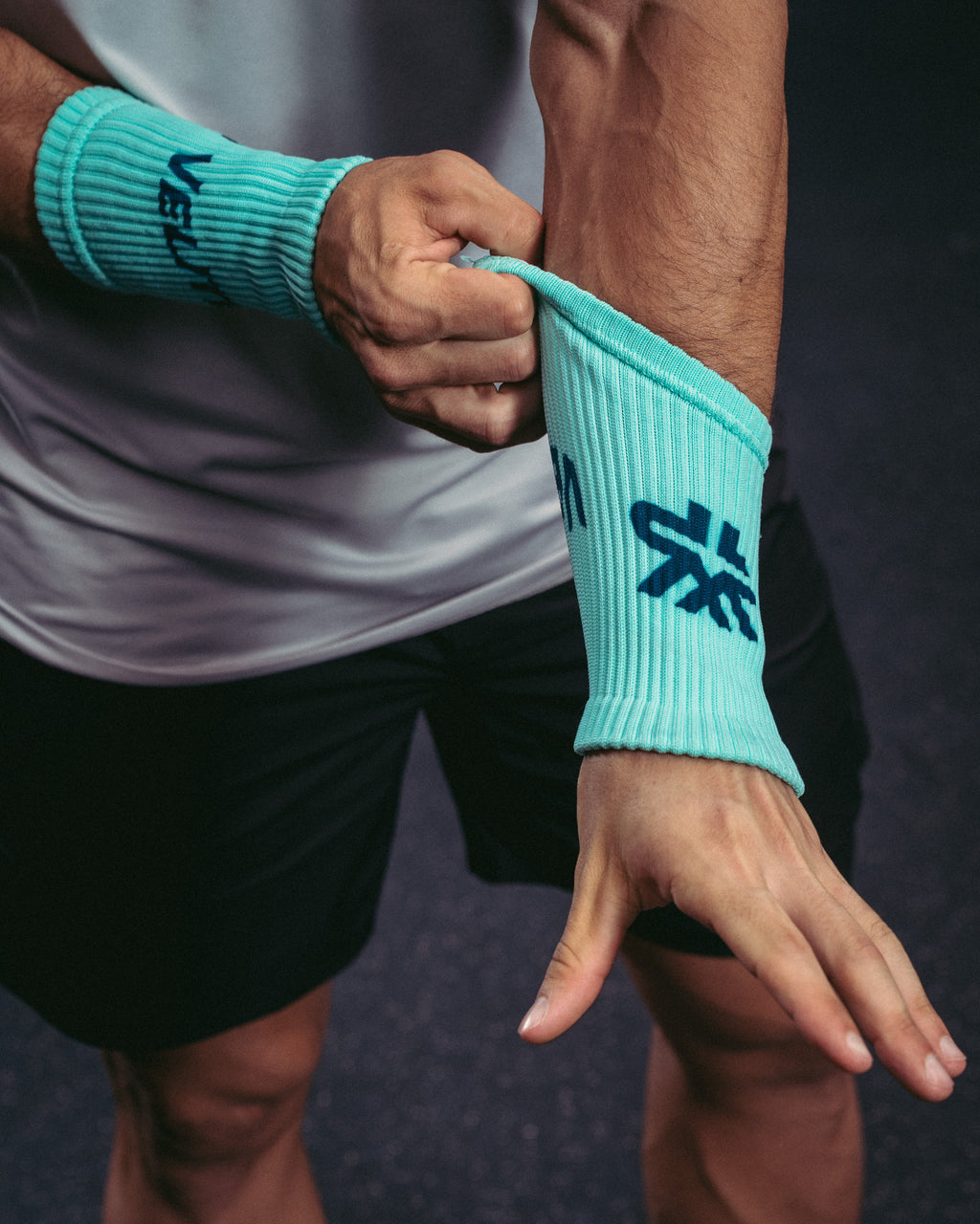 Velites_WFP_Wristbands_4x5_008.jpg